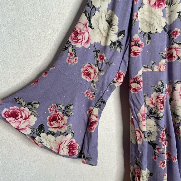 Torrid Plus Size Blouse 2X  Rayon Slub Button Front Top Purple Floral Bloomcore - Picture 9 of 12